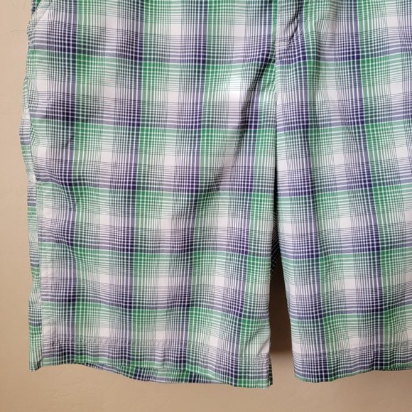 Puma Men's Plaid Golf Shorts - Picture 5 of 16